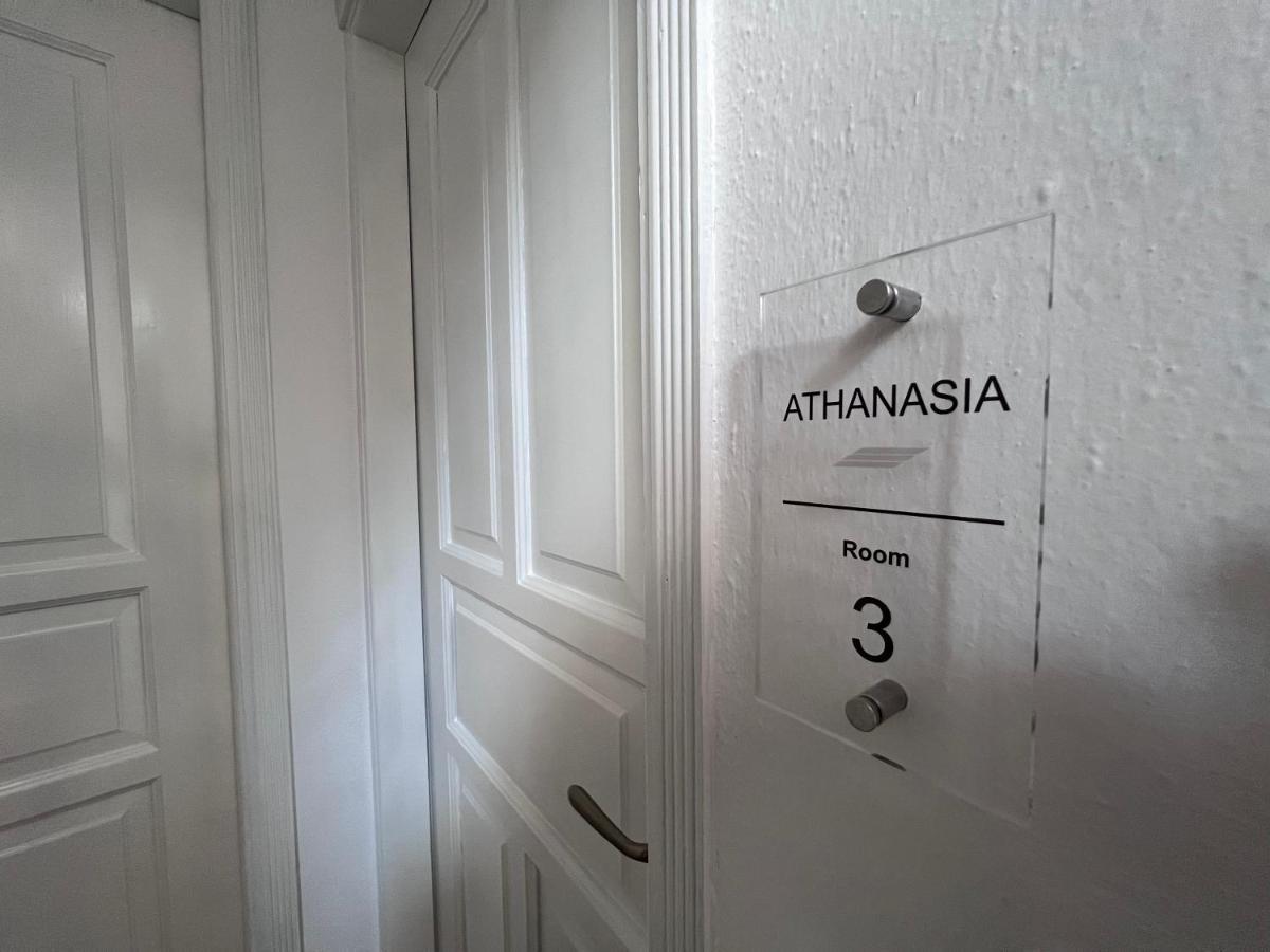 Athanasia Apartments Skiathos Town Ngoại thất bức ảnh