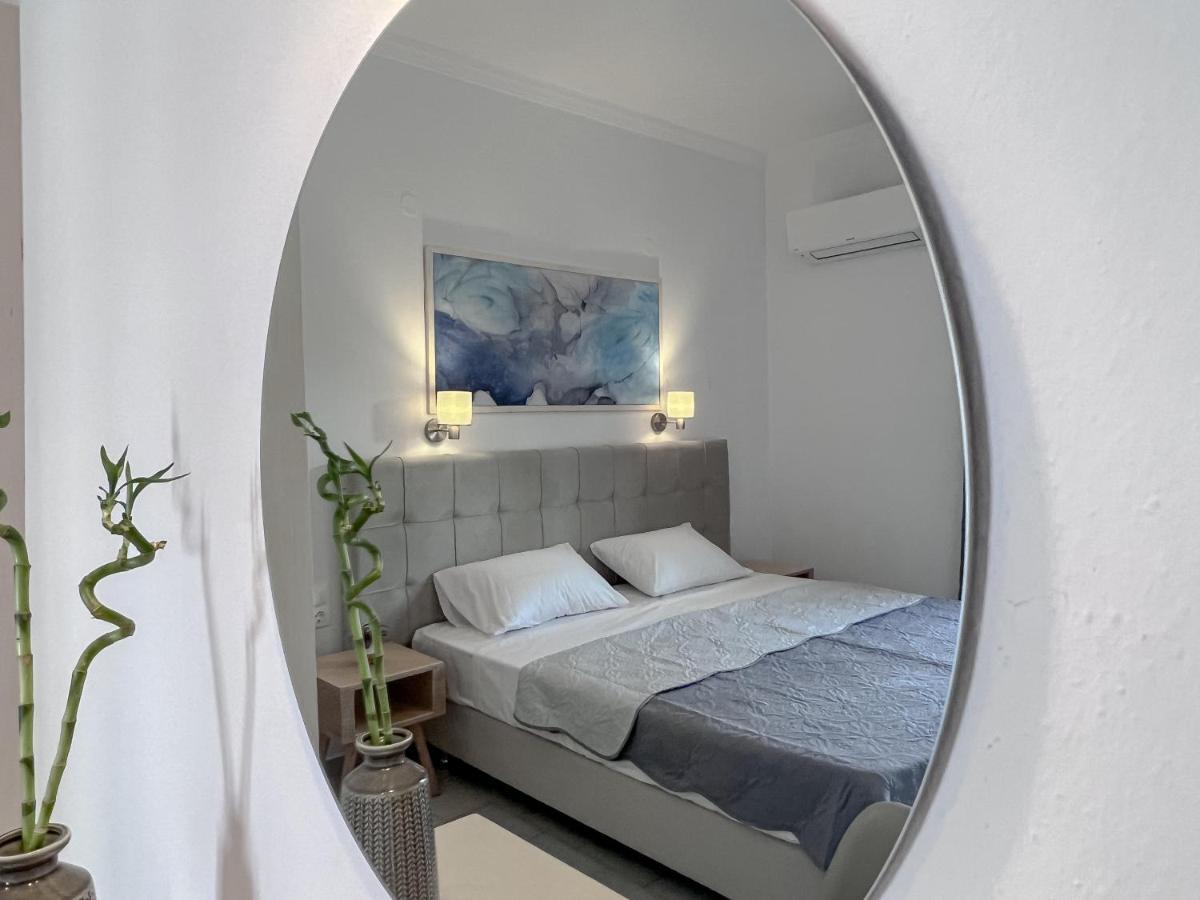 Athanasia Apartments Skiathos Town Ngoại thất bức ảnh