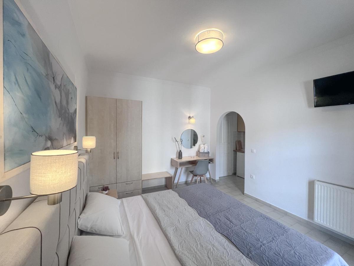 Athanasia Apartments Skiathos Town Ngoại thất bức ảnh