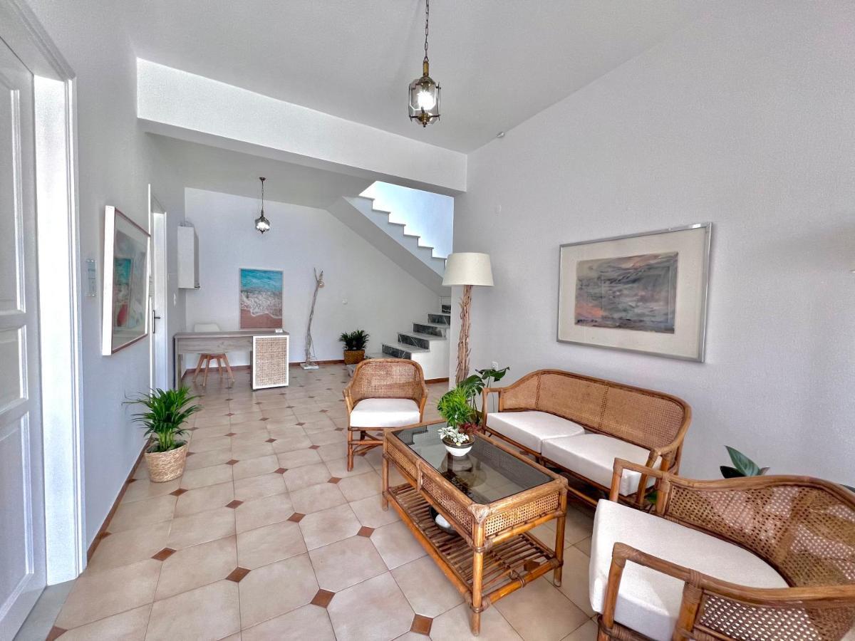 Athanasia Apartments Skiathos Town Ngoại thất bức ảnh