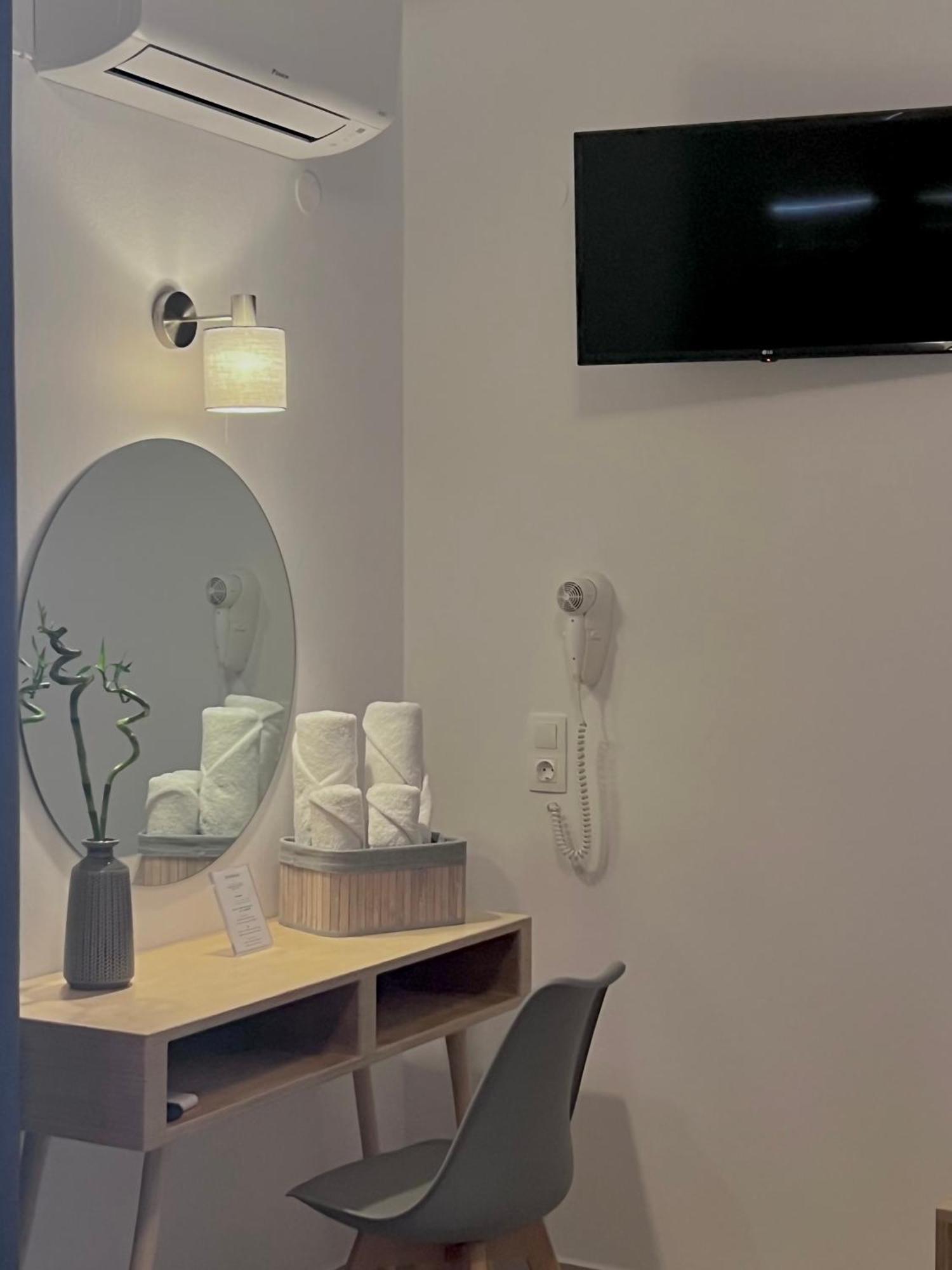 Athanasia Apartments Skiathos Town Ngoại thất bức ảnh